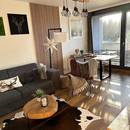 U Jelena Harrachov - Rodinny Apartman U Lesa S Garazi Eksteriør billede