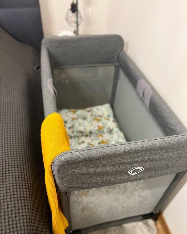 U Jelena Harrachov - Rodinny Apartman U Lesa S Garazi Eksteriør billede
